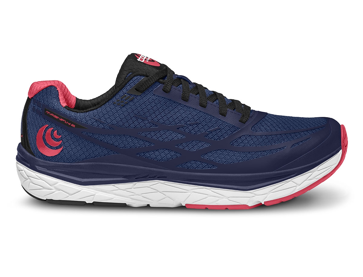 Ultimo numero 37.5 EU - Topo Athletic - Magnifly 2 - Navy Pink (Donna)